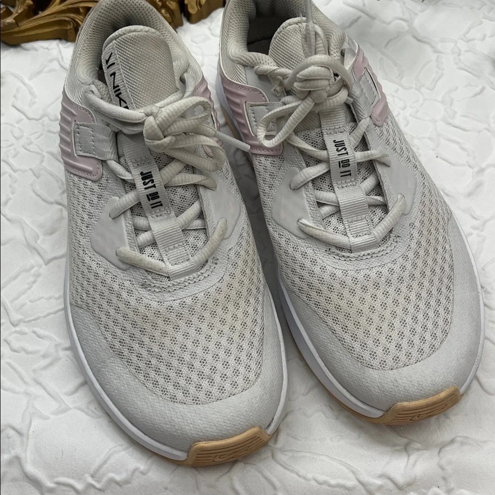 Nike Trainers Pink and White Sneakers